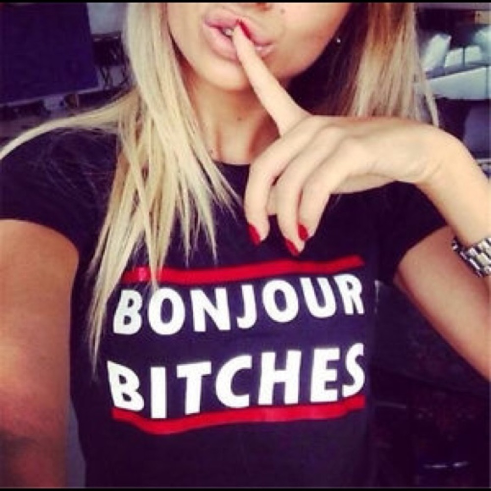 🆕Bonjour Bitches T-Shirt